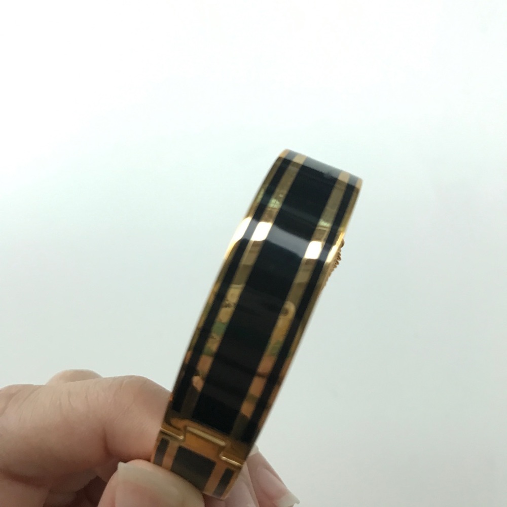Coach Bracelet in black and gold hardware - Picture 6 of 7